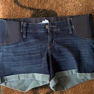 Isabel Maternity shorts Size 6